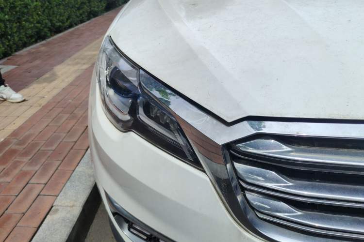 Used JETOUR X70 2018 1.5T Manual Comfort Edition Right Front Headlight