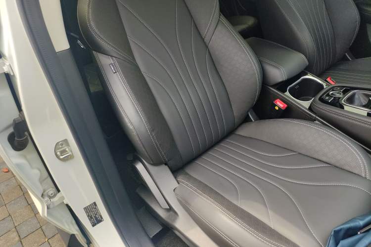 Used JETOUR X70 2018 1.5T Manual Enjoyment Edition Right Front Seat