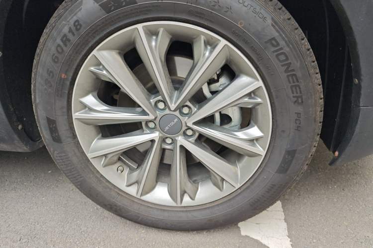 Used JETOUR X70 2018 1.5T Automatic YueXing Edition Right Front Wheel Hub