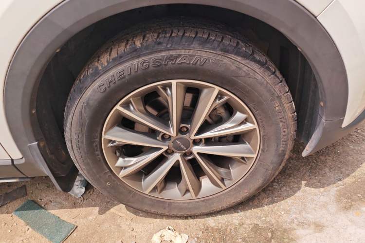 Used JETOUR X70 2018 1.5T Automatic YueXing Edition Right Front Wheel Hub