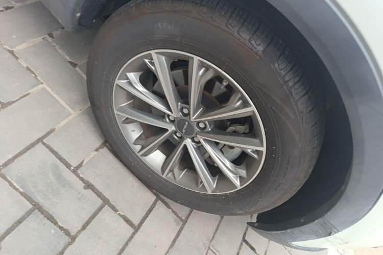 Used JETOUR X70  Right Front Wheel Hub