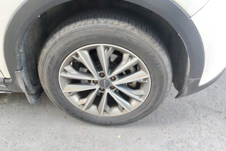 Used JETOUR X70 2018 1.5T Manual Enjoyment Edition Right Front Wheel Hub
