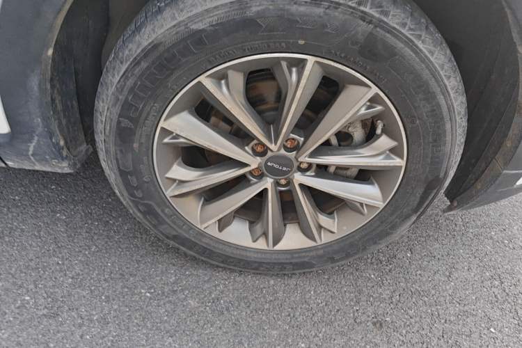 Used JETOUR X70 2018 1.5T Manual Enjoyment Edition Right Front Wheel Hub