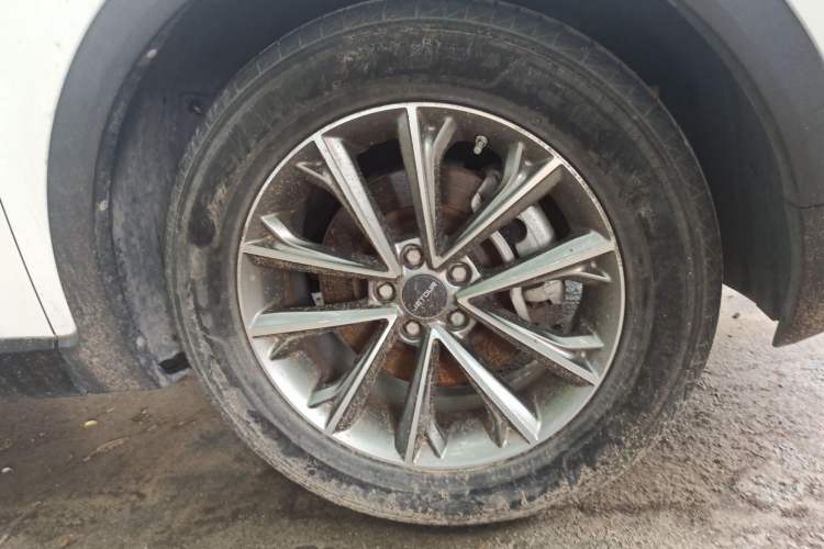 Used JETOUR X70 2018 1.5T Automatic YueXing Edition Right Front Wheel Hub