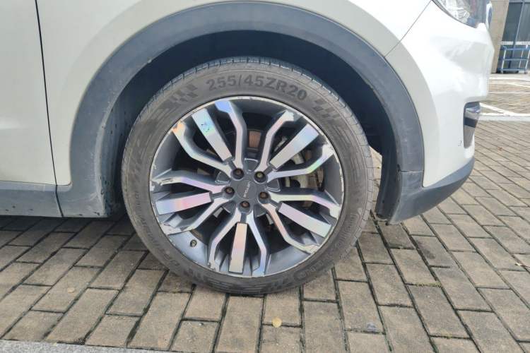 Used JETOUR X70 2018 1.5T Automatic Luxury Edition Right Front Wheel Hub