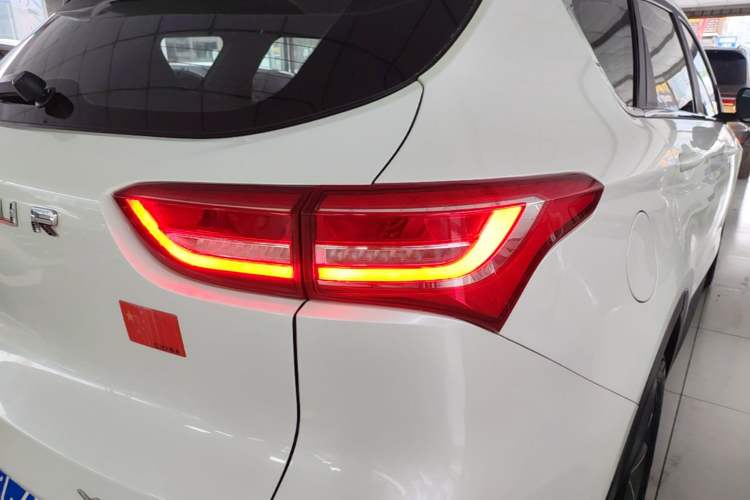 Used JETOUR X70 2018 1.5T Automatic YueXing Edition Right Rear Taillight