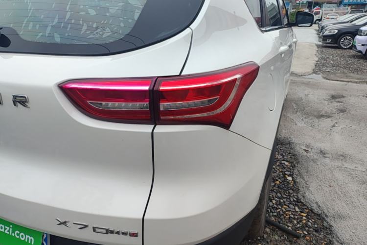 Used JETOUR X70 2018 1.5T Automatic YueXing Edition Right Rear Taillight