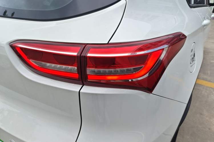 Used JETOUR X70 2018 1.5T Automatic Comfort Edition Right Rear Taillight
