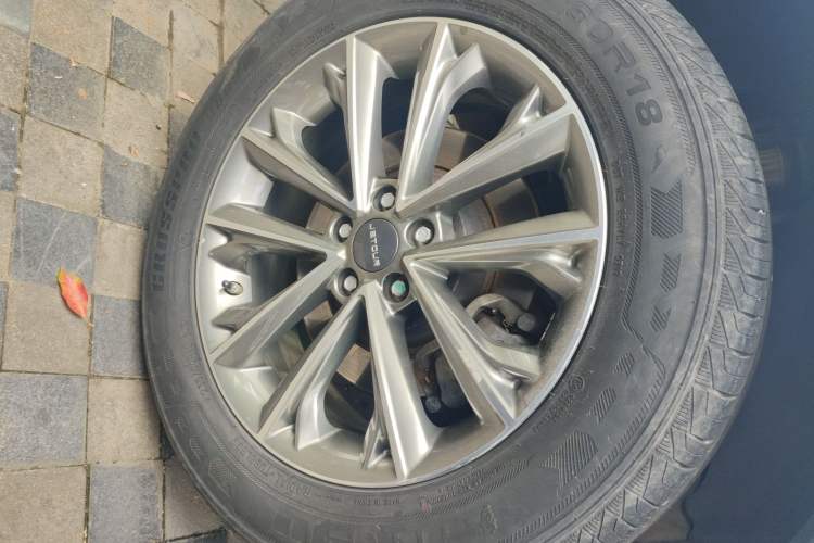 Used JETOUR X70 2018 1.5T Manual Enjoyment Edition Right Rear Wheel Hub