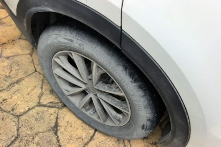 Used JETOUR X70 2018 1.5T Manual Enjoyment Edition Right Rear Wheel Hub