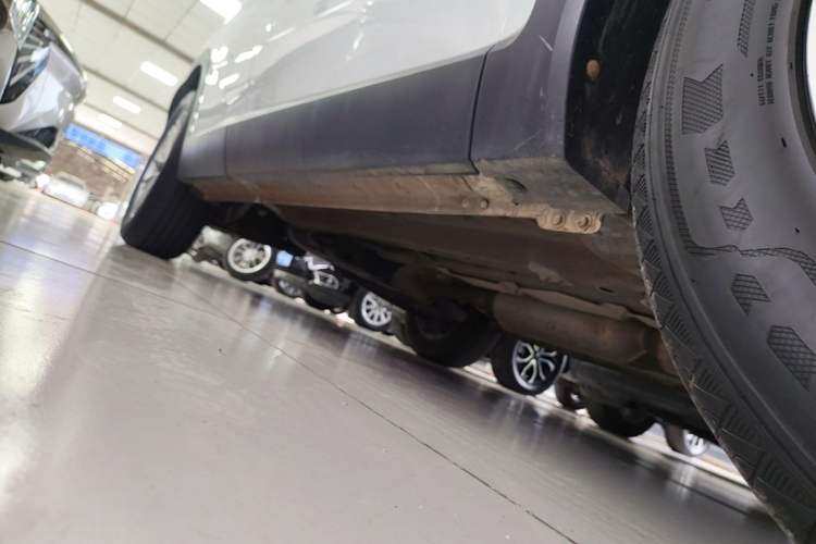 Used JETOUR X70 2018 1.5T Automatic YueXing Edition Right Side Sill