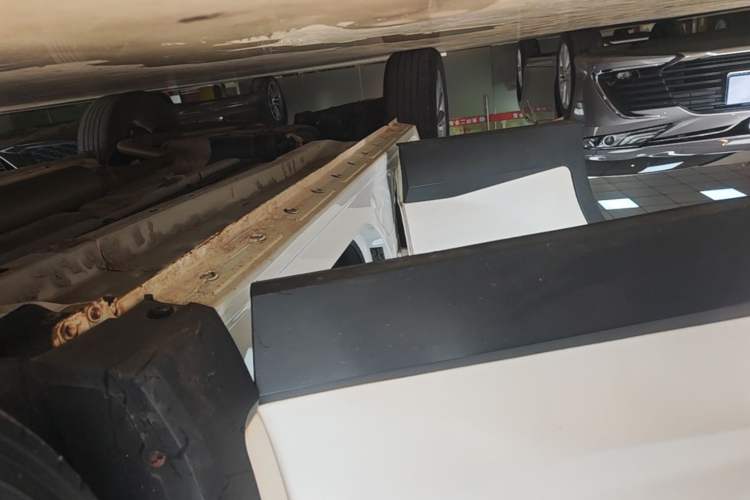 Used JETOUR X70 2018 1.5T Automatic YueXing Edition Right Side Sill