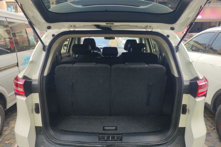 Used JETOUR X70 2018 1.5T Manual Enjoyment Edition Trunk