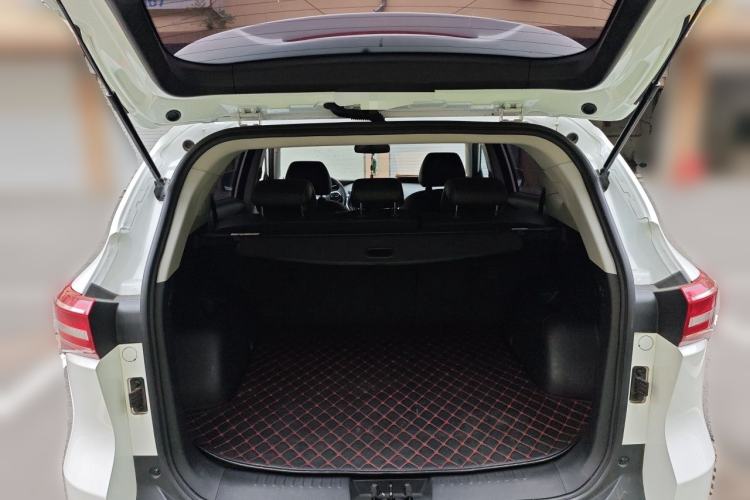 Used JETOUR X70 2018 1.5T Automatic YueXing Edition Trunk