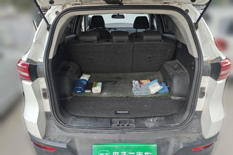 Used JETOUR X70 2018 1.5T Automatic Comfort Edition Trunk
