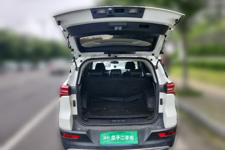 Used JETOUR X70 2018 1.5T Automatic YueXing Edition Trunk