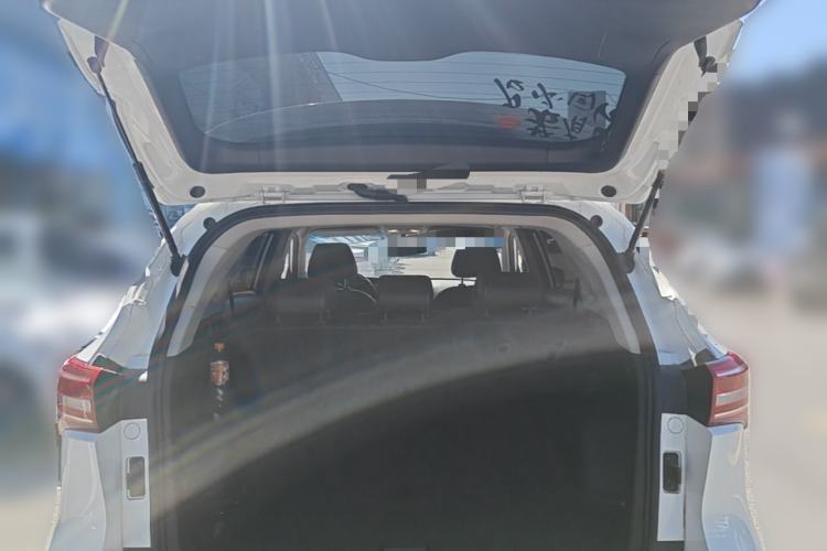Used JETOUR X70 2018 1.5T Manual Enjoyment Edition Trunk