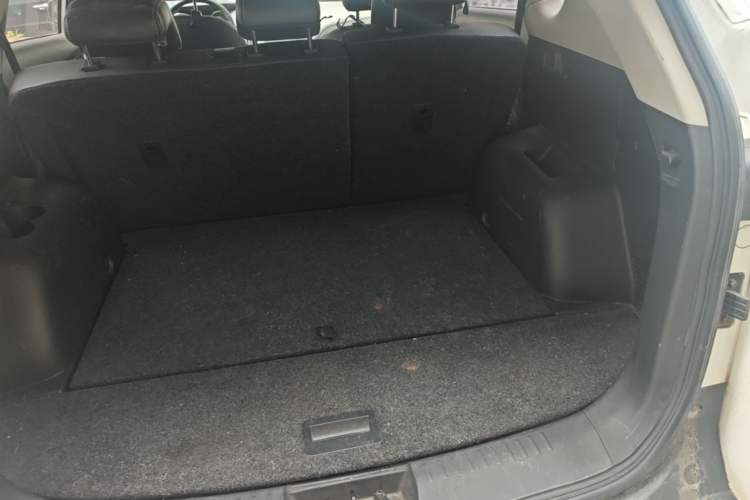 Used JETOUR X70 2018 1.5T Automatic YueXing Edition Trunk