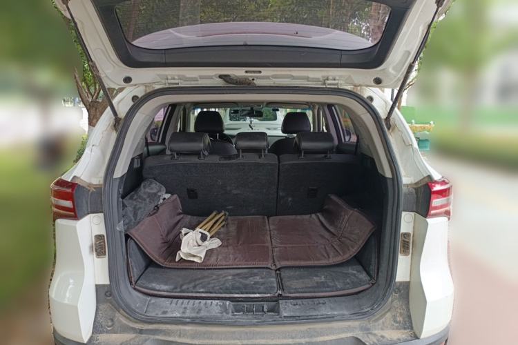 Used JETOUR X70 2018 1.5T Manual Enjoyment Edition Trunk