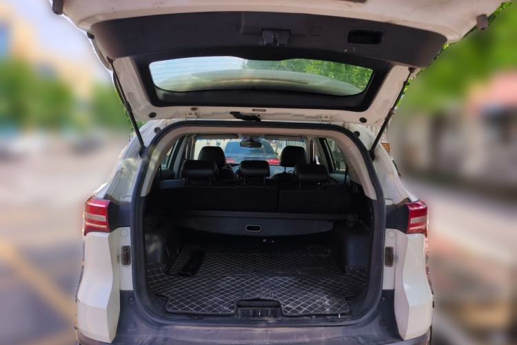 Used JETOUR X70 2018 1.5T Automatic YueXing Edition Trunk