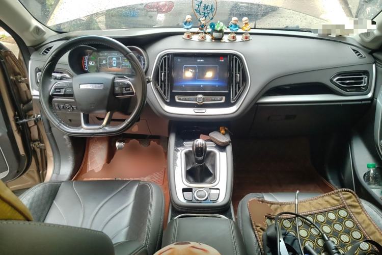 Used JETOUR X70 2018 1.5T Manual Enjoyment Edition Center Console