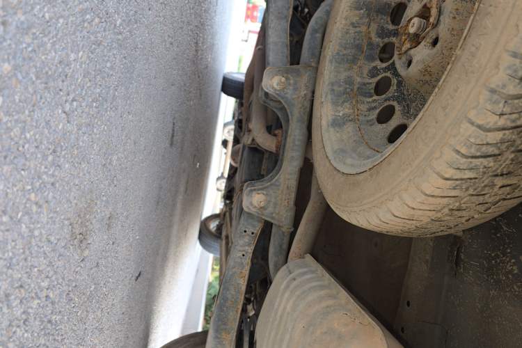 Used JETOUR X70 2018 1.5T Manual Jingxing Edition Chassis Rear