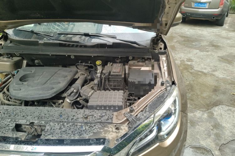 Used JETOUR X70 2018 1.5T Manual Enjoyment Edition Engine Bay Left