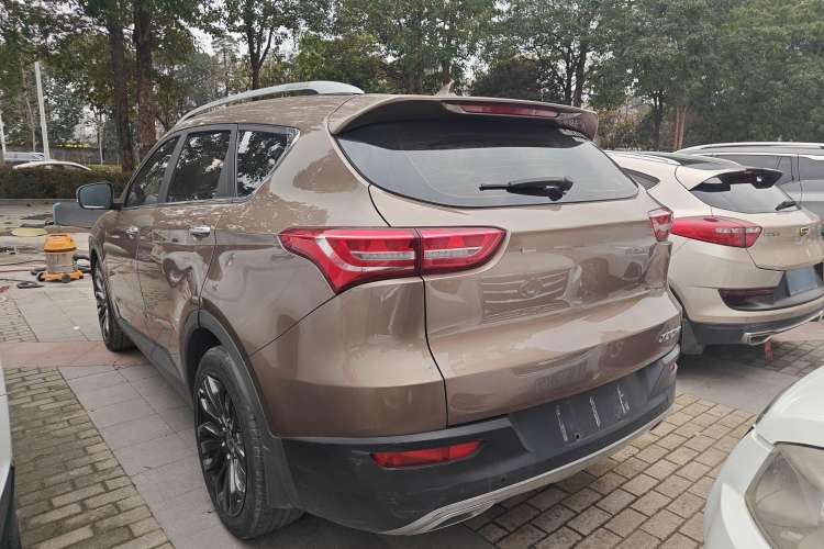 Used JETOUR X70 2018 1.5T Automatic Luxury Edition Exterior 5