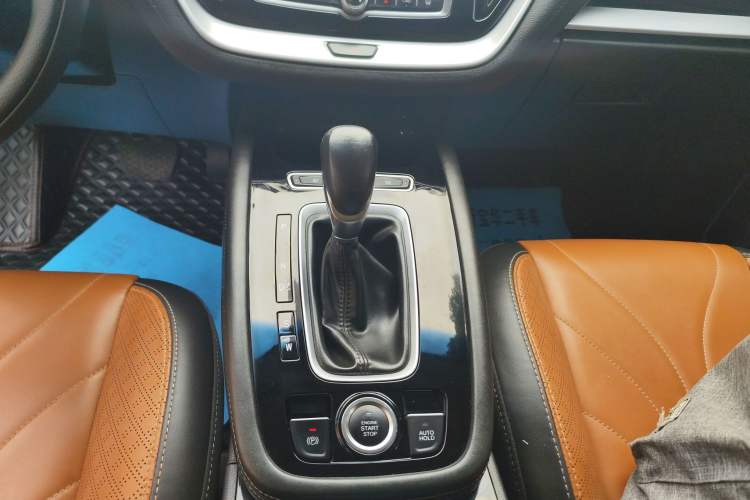 Used JETOUR X70 2018 1.5T Automatic Smart Drive Edition Gear Lever