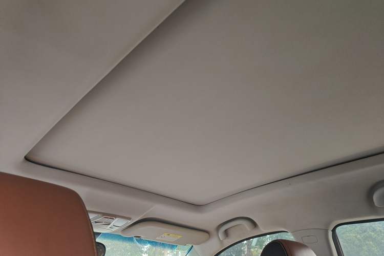 Used JETOUR X70 2018 1.5T Automatic Luxury Edition Headliner