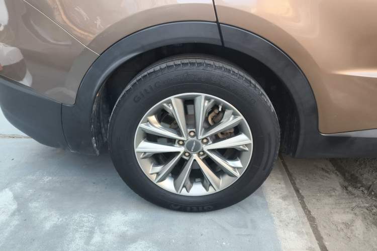 Used JETOUR X70 2018 1.5T Manual Enjoyment Edition Right Rear Wheel Hub
