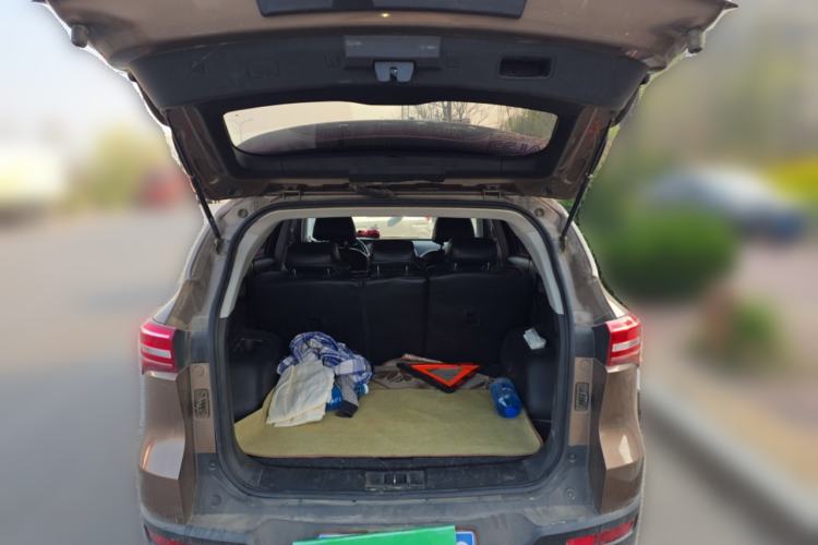 Used JETOUR X70 2018 1.5T Manual Jingxing Edition Trunk