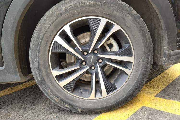Used JETOUR X70 2019 1.5T DCT Joyride Edition Right Front Wheel Hub