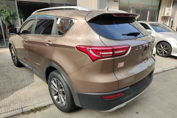 Used JETOUR X70 2019 1.5T DCT Joyride Edition Left Side