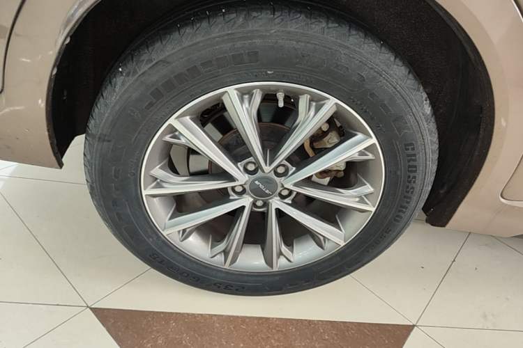 Used JETOUR X70 2019 1.5T DCT Joyride Edition Right Rear Wheel Hub