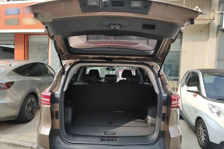 Used JETOUR X70 2019 1.5T DCT Joyride Edition Trunk