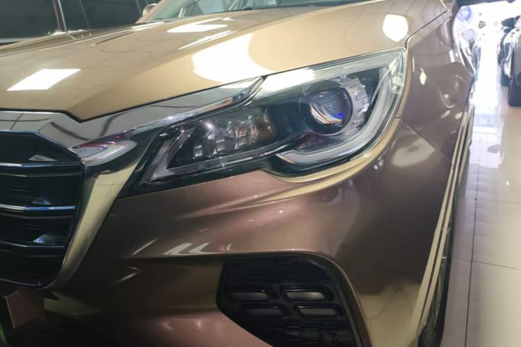 Used JETOUR X70 2019 1.5T DCT Jingxing Edition Left Front Headlight