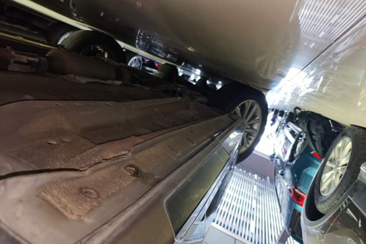 Used JETOUR X70 2019 1.5T DCT Jingxing Edition Left Side Sill