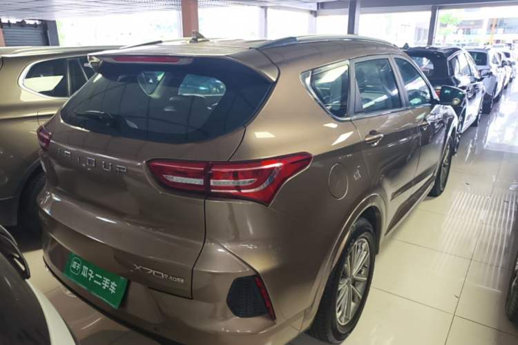 Used JETOUR X70 2019 1.5T DCT Jingxing Edition Rear Right 45 Deg