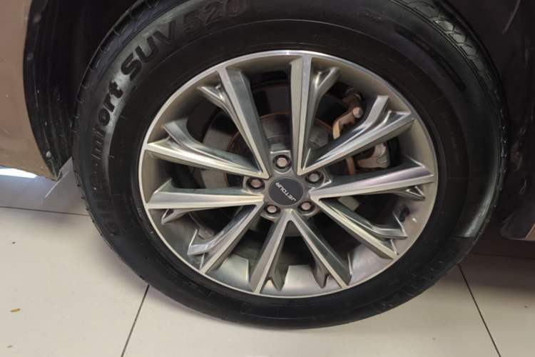 Used JETOUR X70 2019 1.5T DCT Jingxing Edition Right Rear Wheel Hub