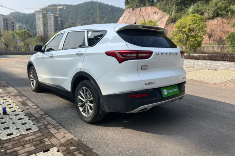 Used JETOUR X70 2019 1.5T DCT Jingxing Edition Exterior 4
