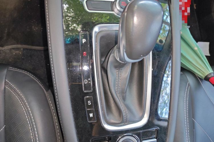 Used JETOUR X70 2019 1.5T DCT Jingxing Edition Gear Lever