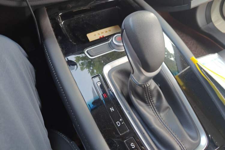 Used JETOUR X70  Gear Lever