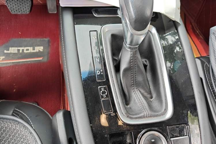 Used JETOUR X70 2019 1.5T DCT Joyride Edition Gear Lever