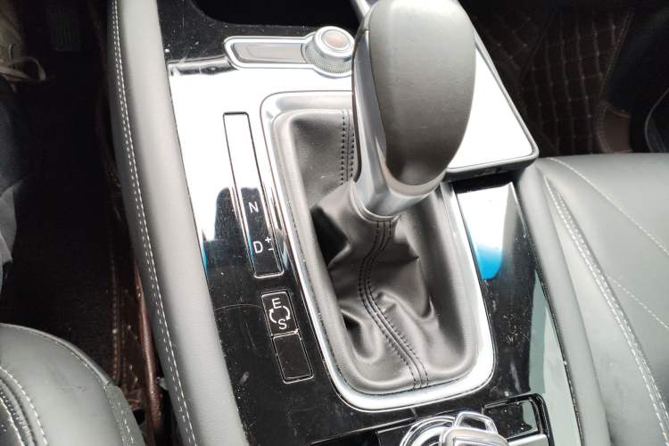 Used JETOUR X70 2019 1.5T DCT Joyride Edition Gear Lever