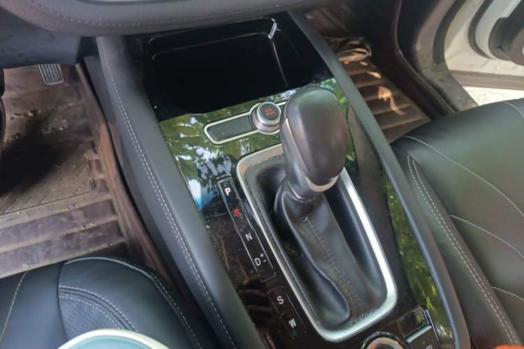 Used JETOUR X70  Gear Lever