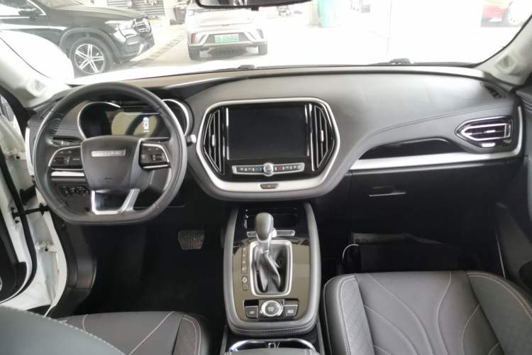 Used JETOUR X70 2019 1.5T DCT Joyride Edition Interior 2