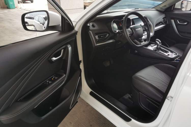 Used JETOUR X70 2019 1.5T DCT Joyride Edition Interior 3