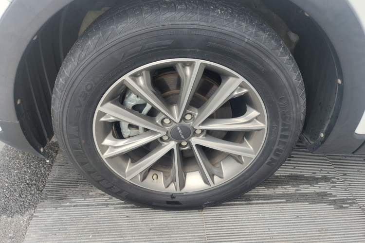Used JETOUR X70 2019 1.5T DCT Joyride Edition Left Front Wheel Hub