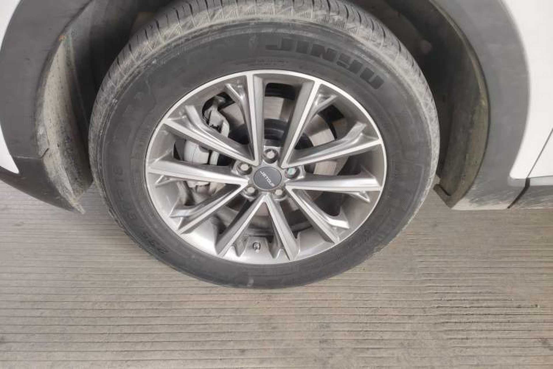 Used JETOUR X70 2019 1.5T DCT Joyride Edition Left Front Wheel Hub